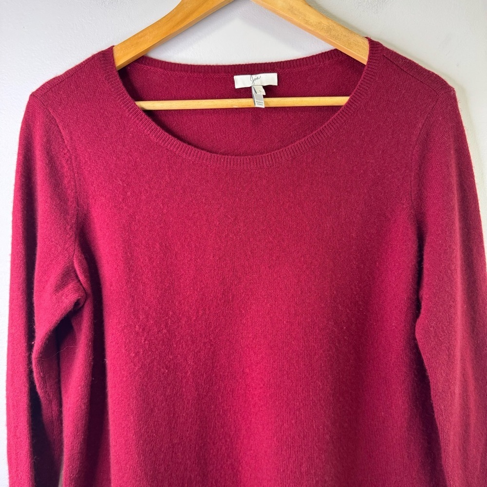 Joie Red Cashmere Wool Scoop Neck Asymmetrical Hem Size Small - Picture 7 of 11